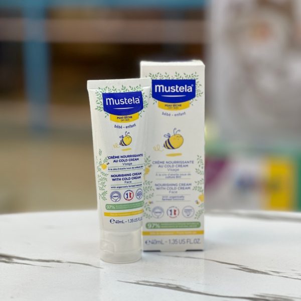 کلد کرم تغذیه کننده صورت 40 میل با عصاره آووکادو موستلا Mustela